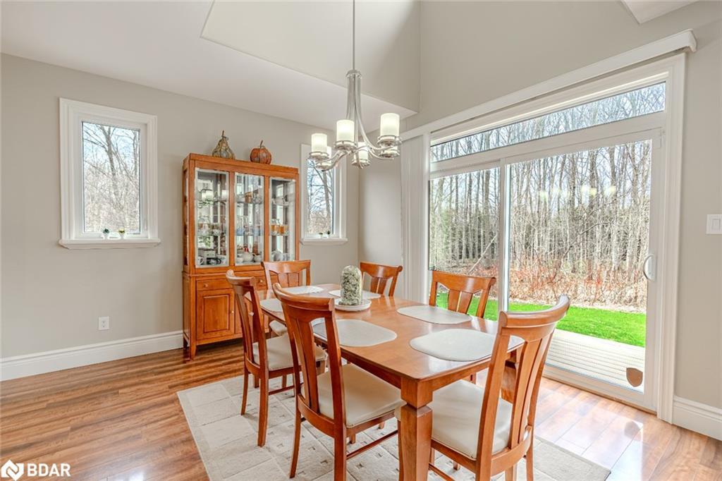 2 Sumach Court, Wasaga Beach, ON - Indoor Photo Showing Dining Room