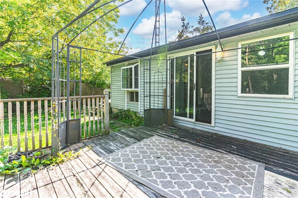 2125 Willard Avenue, Innisfil, ON - Outdoor With Deck Patio Veranda With Exterior