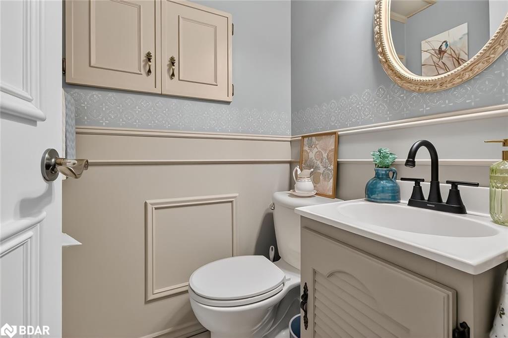 1 Jason Court, London, ON - Indoor Photo Showing Bathroom
