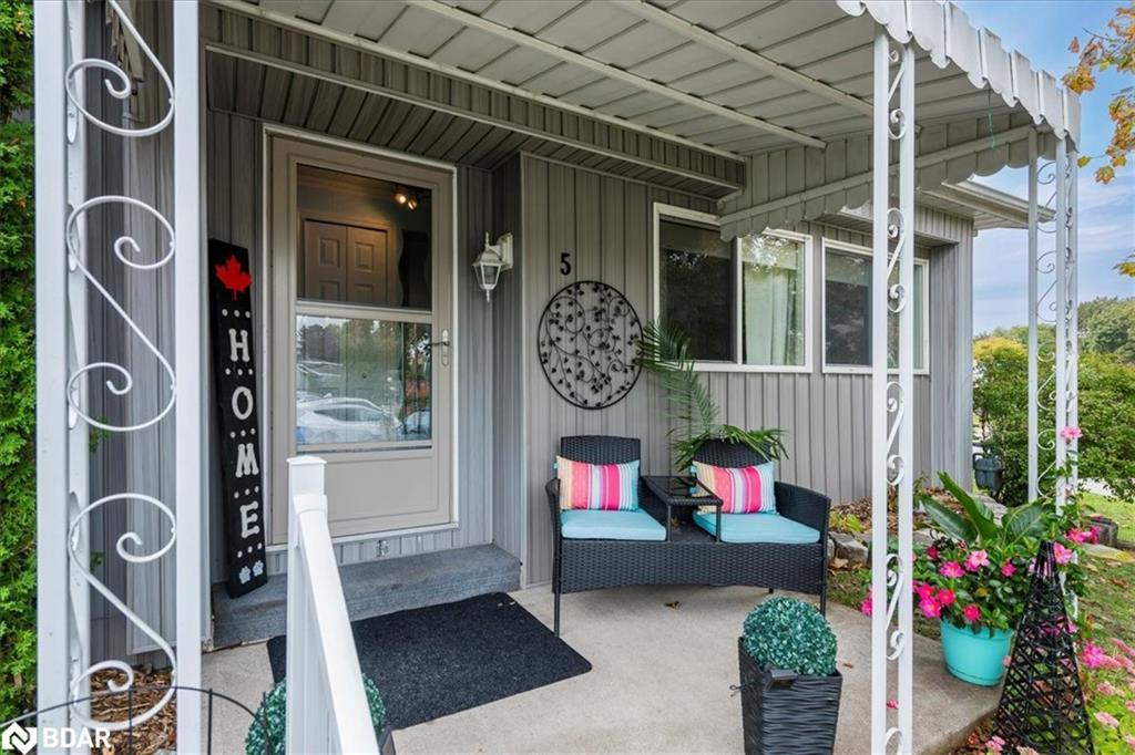 5 Broadway Avenue, Innisfil, ON - Outdoor With Deck Patio Veranda