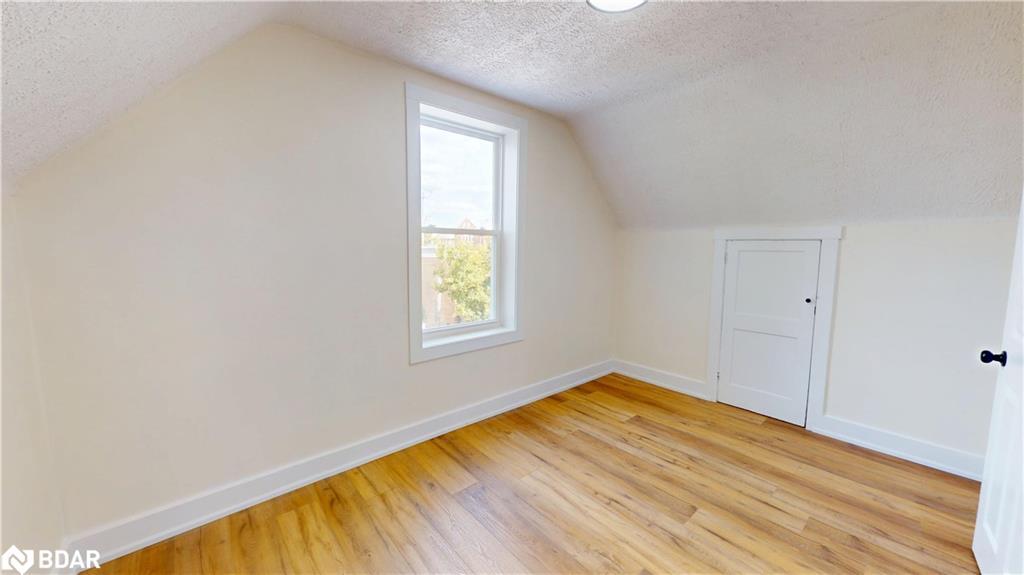 33 Havelock Street, Guelph, ON - Indoor Photo Showing Other Room