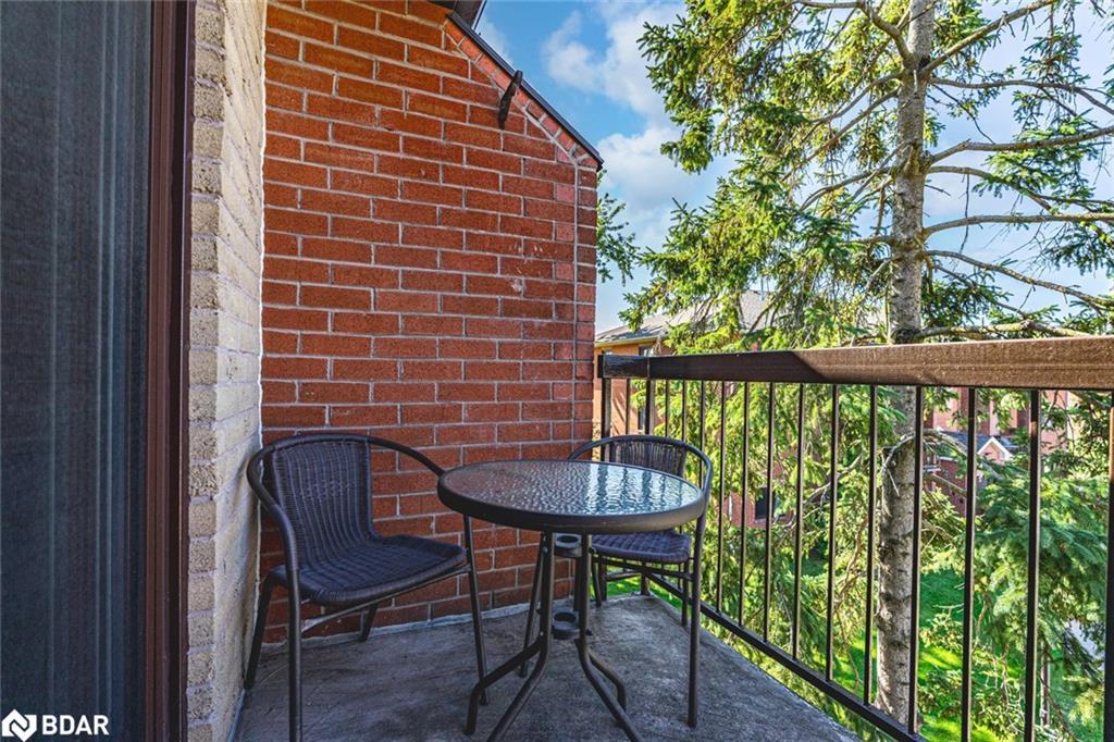 E9-167 Edgehill Drive, Barrie, ON - Outdoor With Exterior