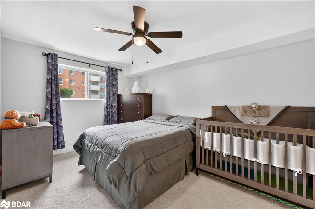 B08-126 Bell Farm Road, Barrie, ON - Indoor Photo Showing Bedroom