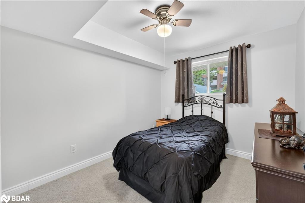 B08-126 Bell Farm Road, Barrie, ON - Indoor Photo Showing Bedroom