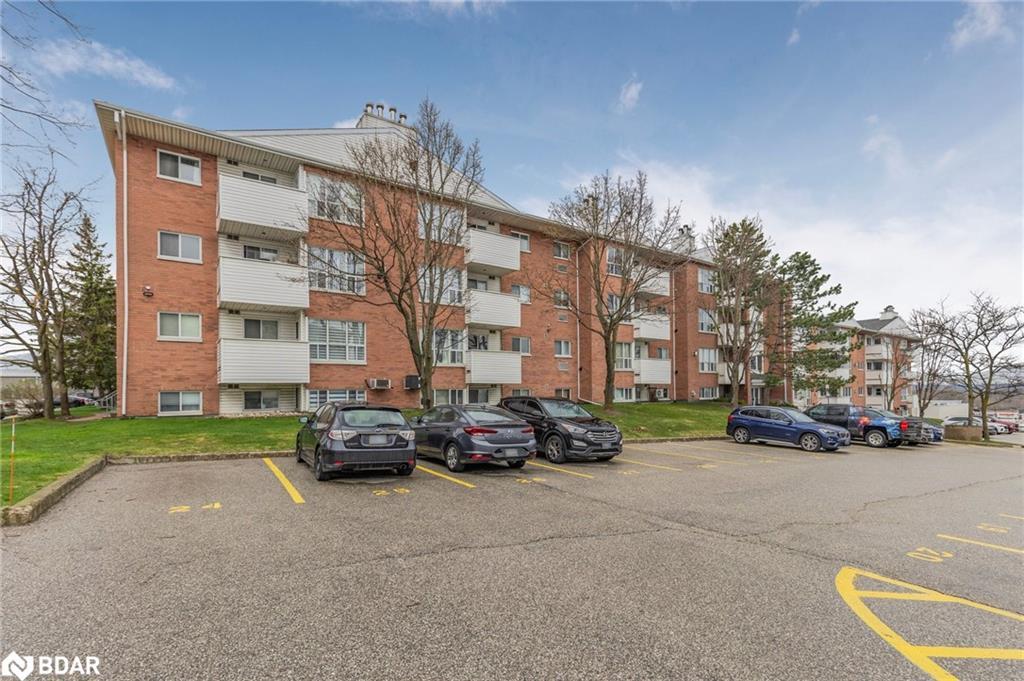 B08-126 Bell Farm Road, Barrie, ON - Outdoor With Facade