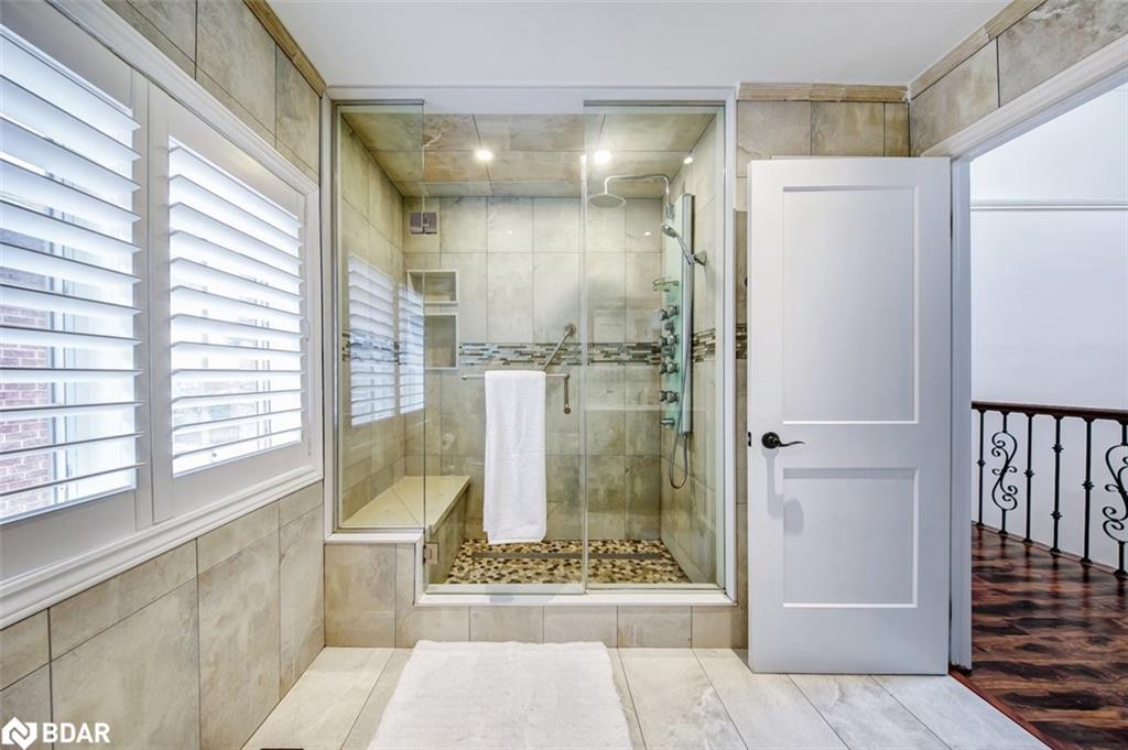 6 Colton Crescent S, Vaughan, ON - Indoor