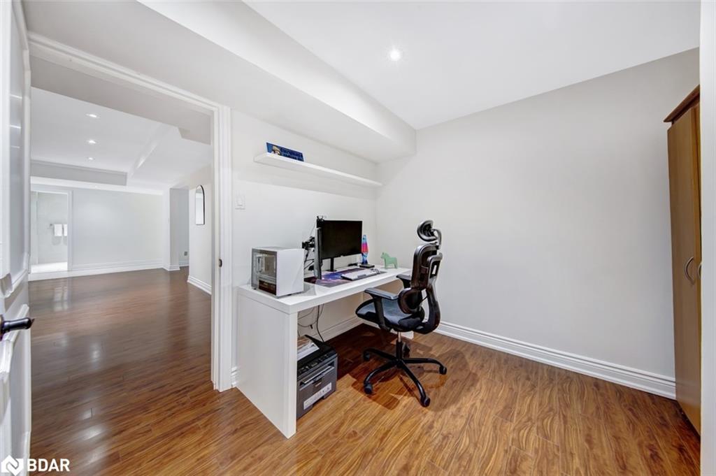 6 Colton Crescent S, Vaughan, ON - Indoor Photo Showing Office