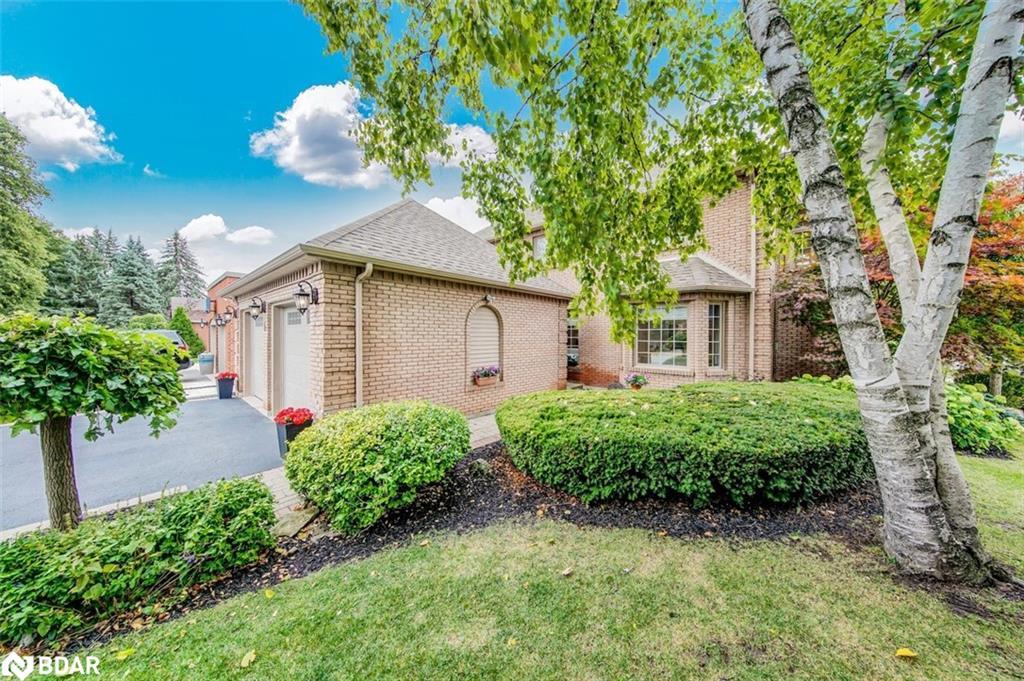 6 Colton Crescent S, Vaughan, ON - Outdoor