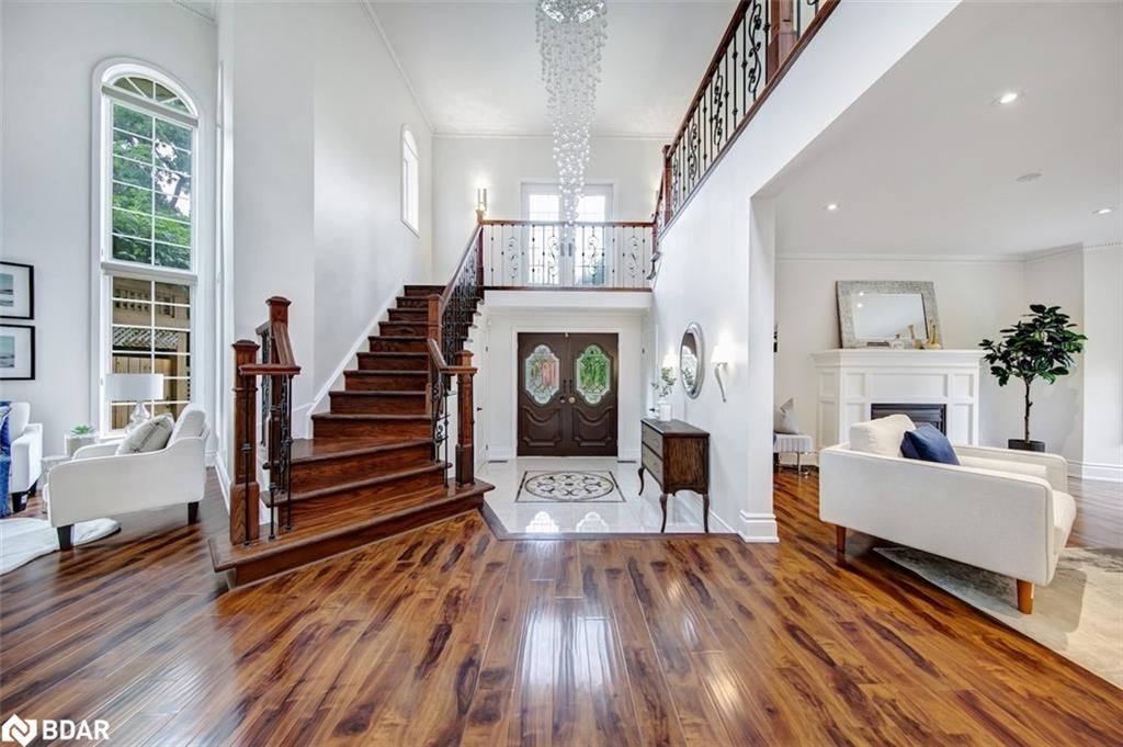 6 Colton Crescent S, Vaughan, ON - Indoor With Fireplace