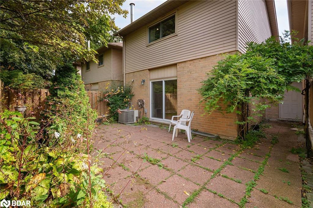 34-800 Upper Paradise Road, Hamilton, ON - Outdoor