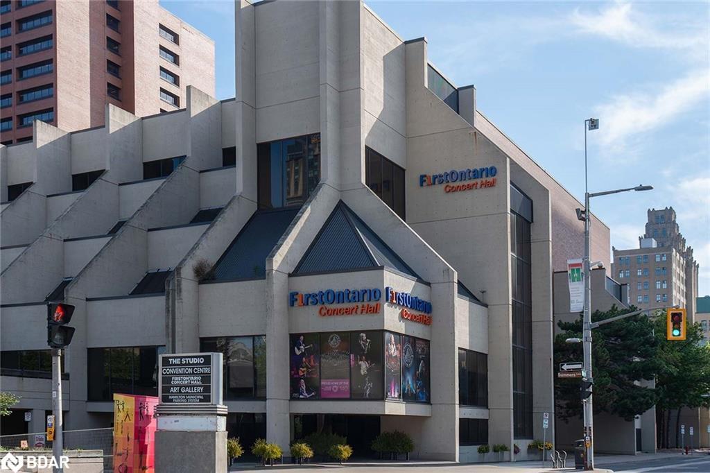 34-800 Upper Paradise Road, Hamilton, ON - Outdoor