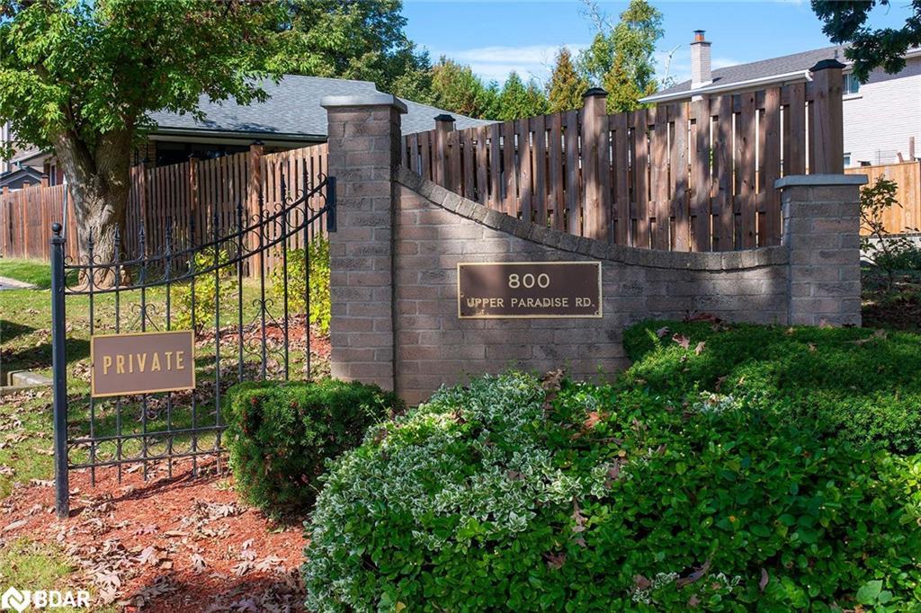 34-800 Upper Paradise Road, Hamilton, ON - Outdoor