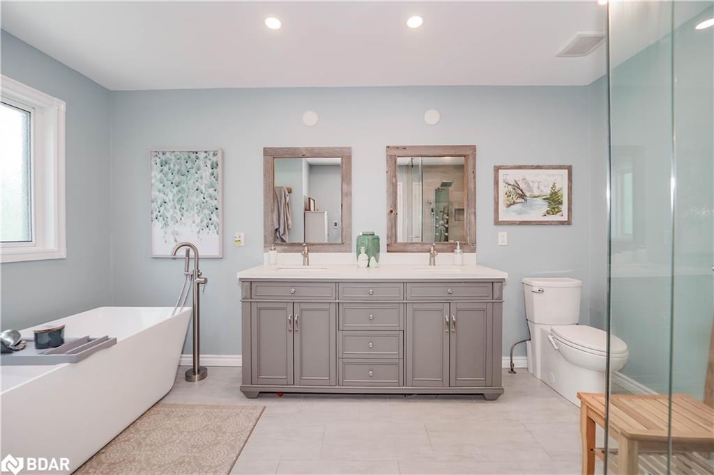 50 Gartshore Drive, Whitby, ON - Indoor Photo Showing Bathroom