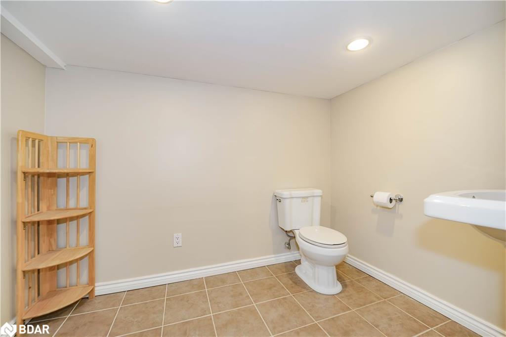 50 Gartshore Drive, Whitby, ON - Indoor Photo Showing Bathroom