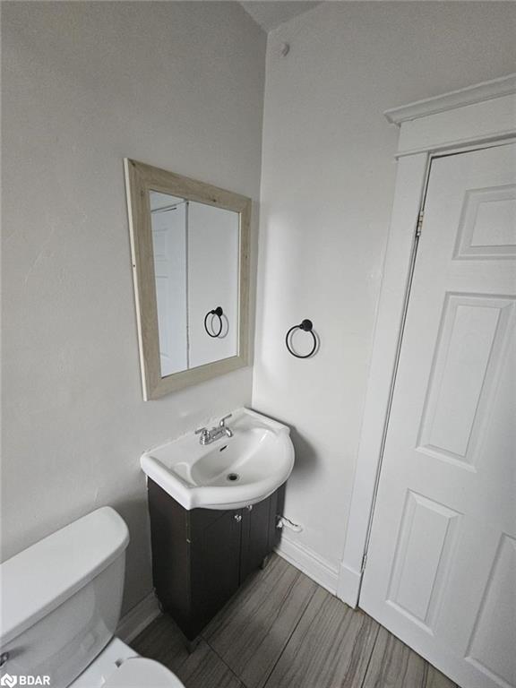 5-991 Main Street E, Hamilton, ON - Indoor Photo Showing Bathroom