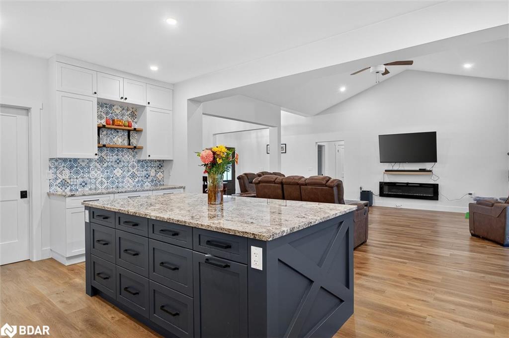 613 County 8 Road, Douro-Dummer, ON - Indoor