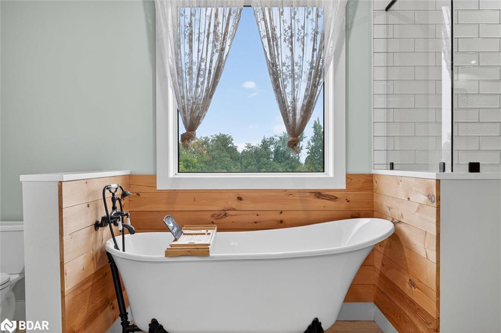 613 County 8 Road, Douro-Dummer, ON - Indoor Photo Showing Bathroom