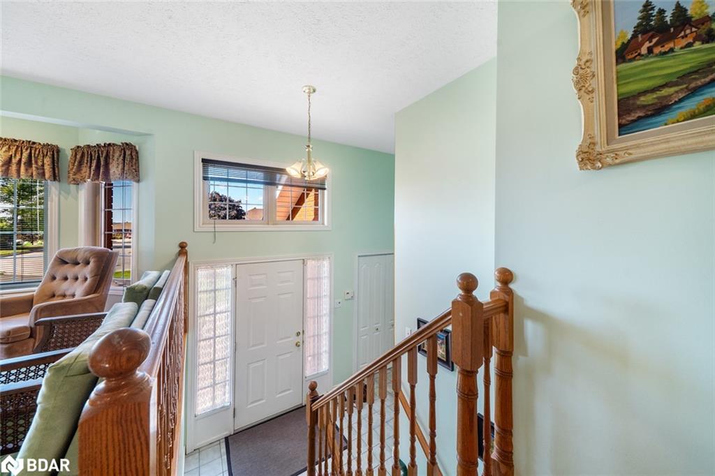 30 Charles Street, Penetanguishene, ON - Indoor Photo Showing Other Room