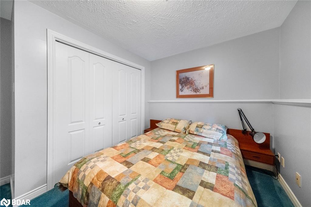 30 Charles Street, Penetanguishene, ON - Indoor Photo Showing Bedroom