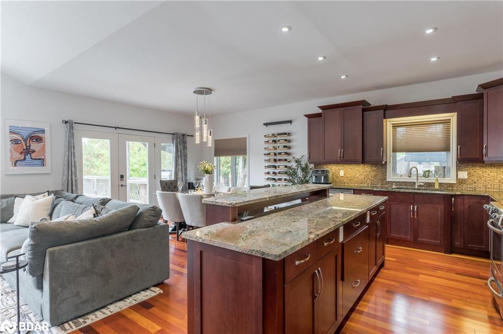 145 Homewood Avenue, Trent Hills, ON - Indoor