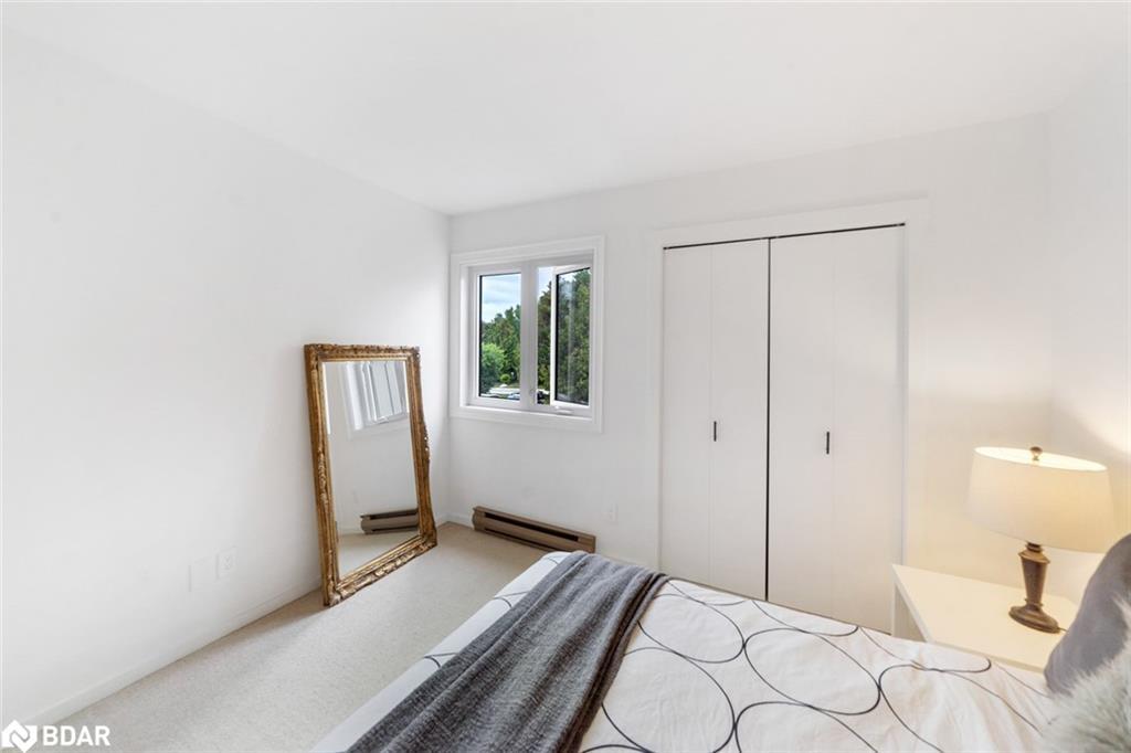 548 Oxbow Crescent, Collingwood, ON - Indoor Photo Showing Bedroom