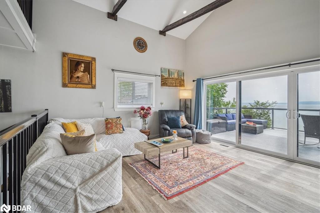 339520 Presqu'Ile Road, Georgian Bluffs, ON - Indoor