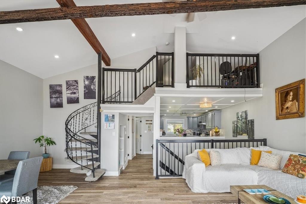 339520 Presqu'Ile Road, Georgian Bluffs, ON - Indoor