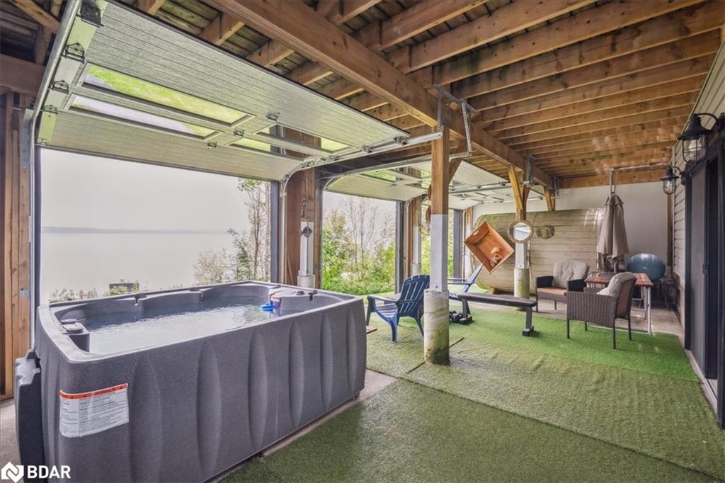 339520 Presqu'Ile Road, Georgian Bluffs, ON - Indoor