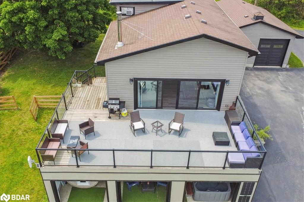 339520 Presqu'Ile Road, Georgian Bluffs, ON - Outdoor