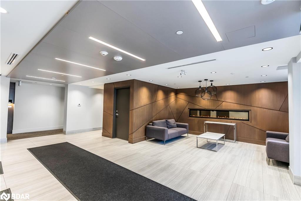 206-16 Markle Crescent, Hamilton, ON - Indoor Photo Showing Other Room