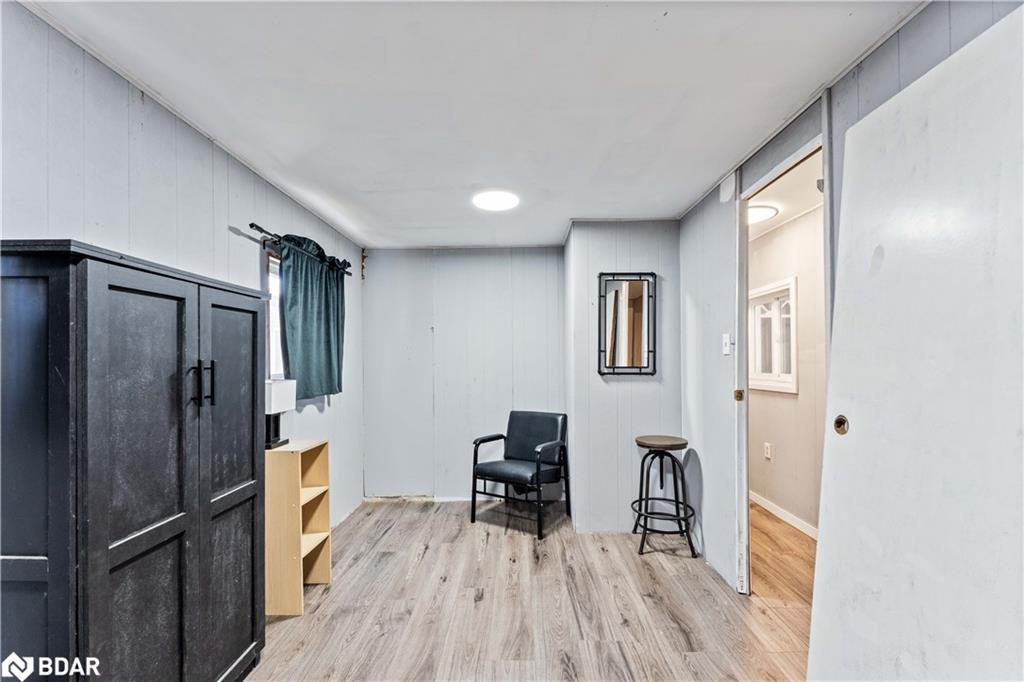 2 East Street, Angus, ON - Indoor Photo Showing Other Room