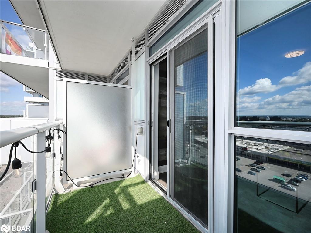 1210-55 Speers Road, Oakville, ON - Outdoor With Exterior