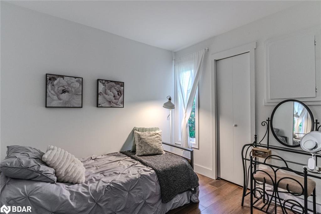 547 Oxbow Crescent, Collingwood, ON - Indoor Photo Showing Bedroom