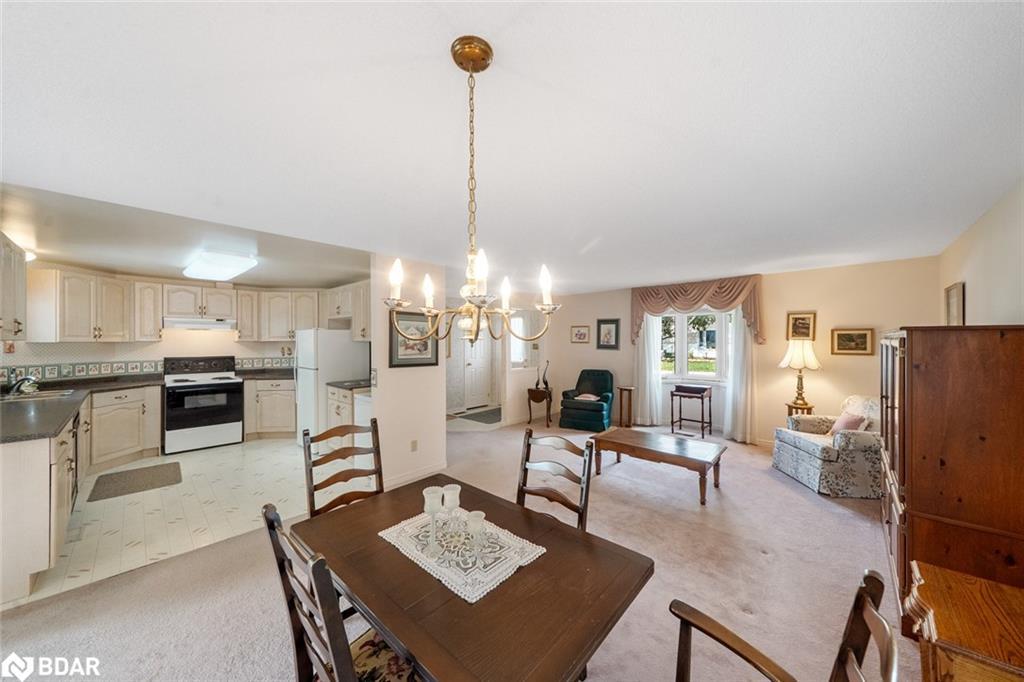 7 Sunset Cove, Innisfil, ON - Indoor