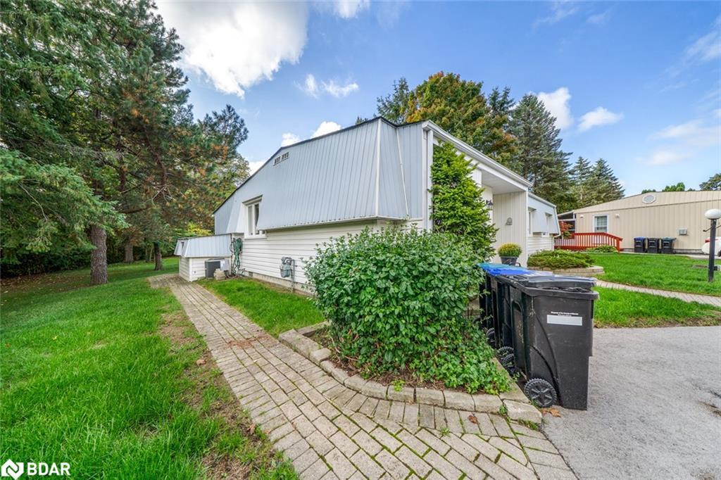 7 Sunset Cove, Innisfil, ON - Outdoor