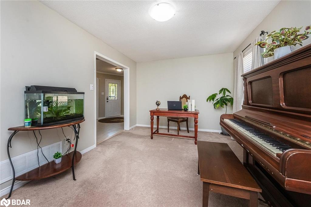 155 Patterson Road, Barrie, ON - Indoor