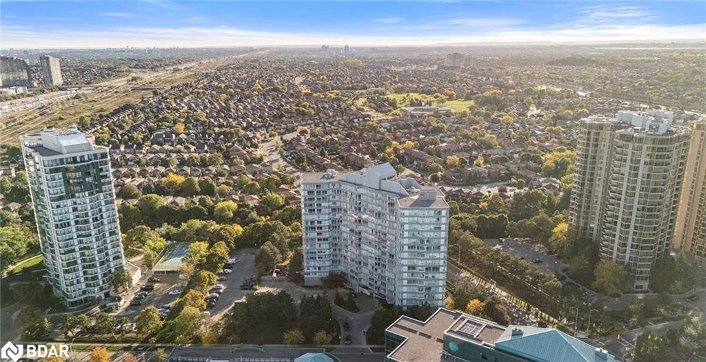 50 Kingsbridge Garden Circle, Mississauga, ON - Outdoor With View