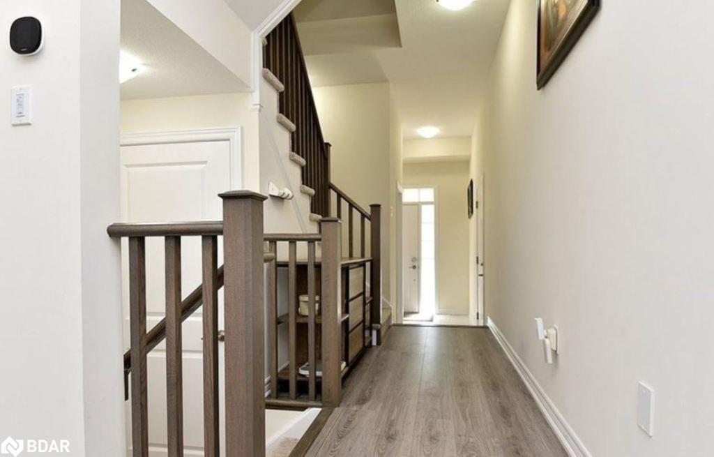 29 Hibiscus Lane, Hamilton, ON - Indoor Photo Showing Other Room