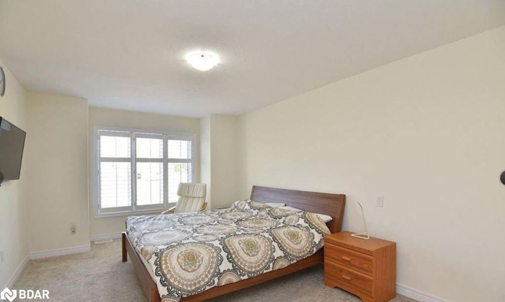 29 Hibiscus Lane, Hamilton, ON - Indoor Photo Showing Bedroom