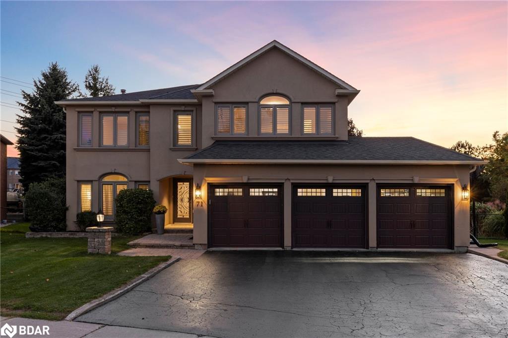 71 Cityview Circle, Barrie, ON - Outdoor With Facade