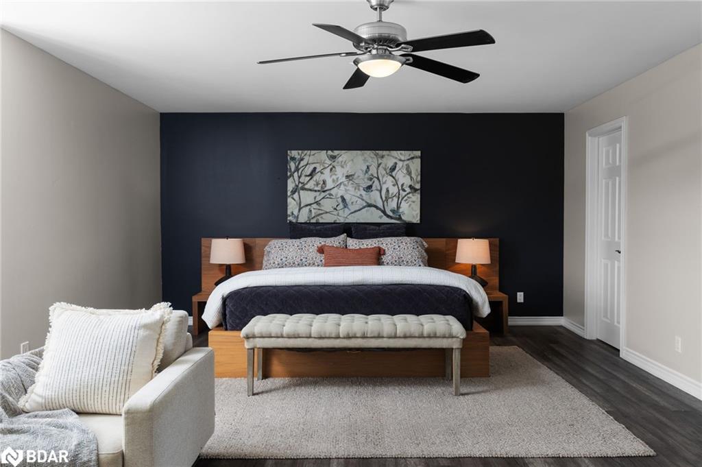 71 Cityview Circle, Barrie, ON - Indoor Photo Showing Bedroom