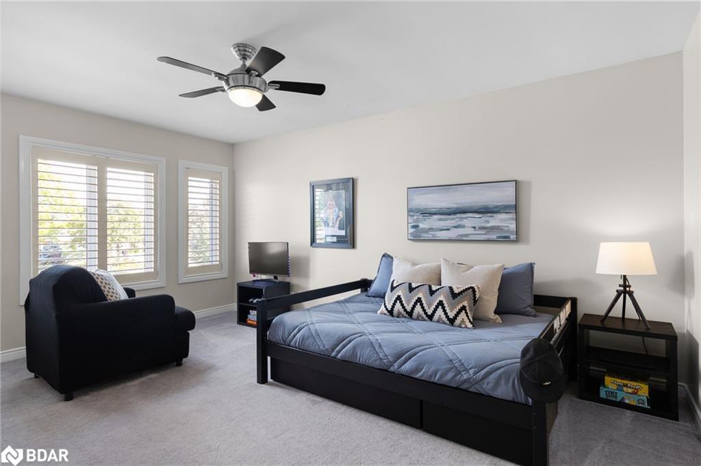 71 Cityview Circle, Barrie, ON - Indoor Photo Showing Bedroom