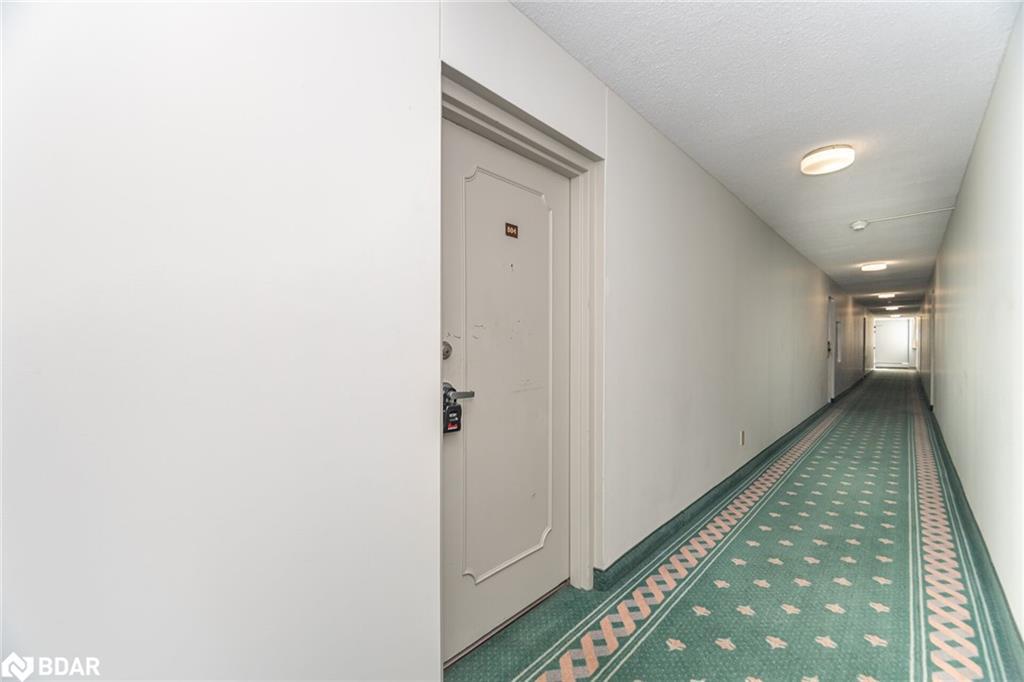 804-225 Harvard Place, Waterloo, ON - Indoor Photo Showing Other Room