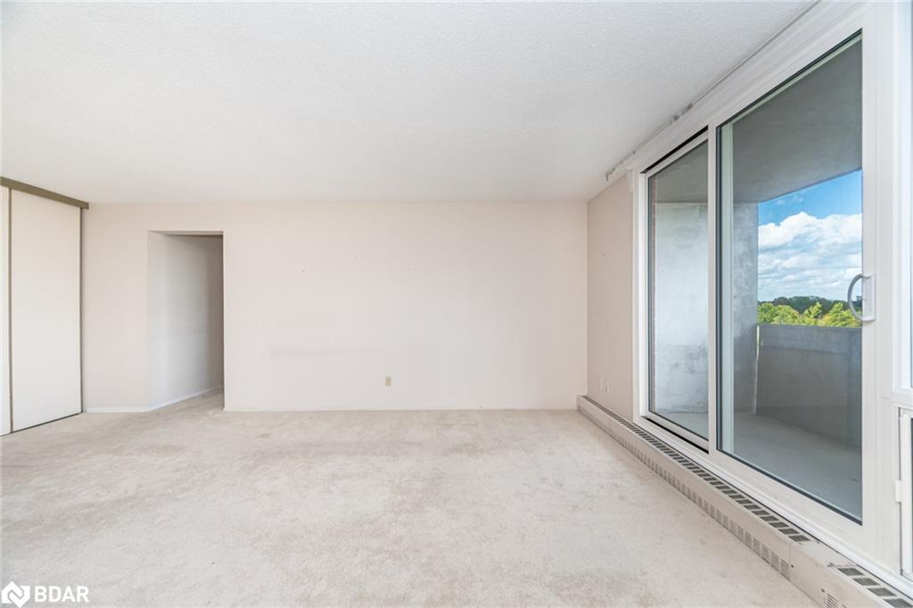 804-225 Harvard Place, Waterloo, ON - With Balcony With Exterior