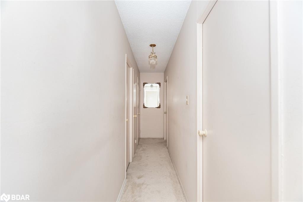 804-225 Harvard Place, Waterloo, ON - Indoor Photo Showing Other Room