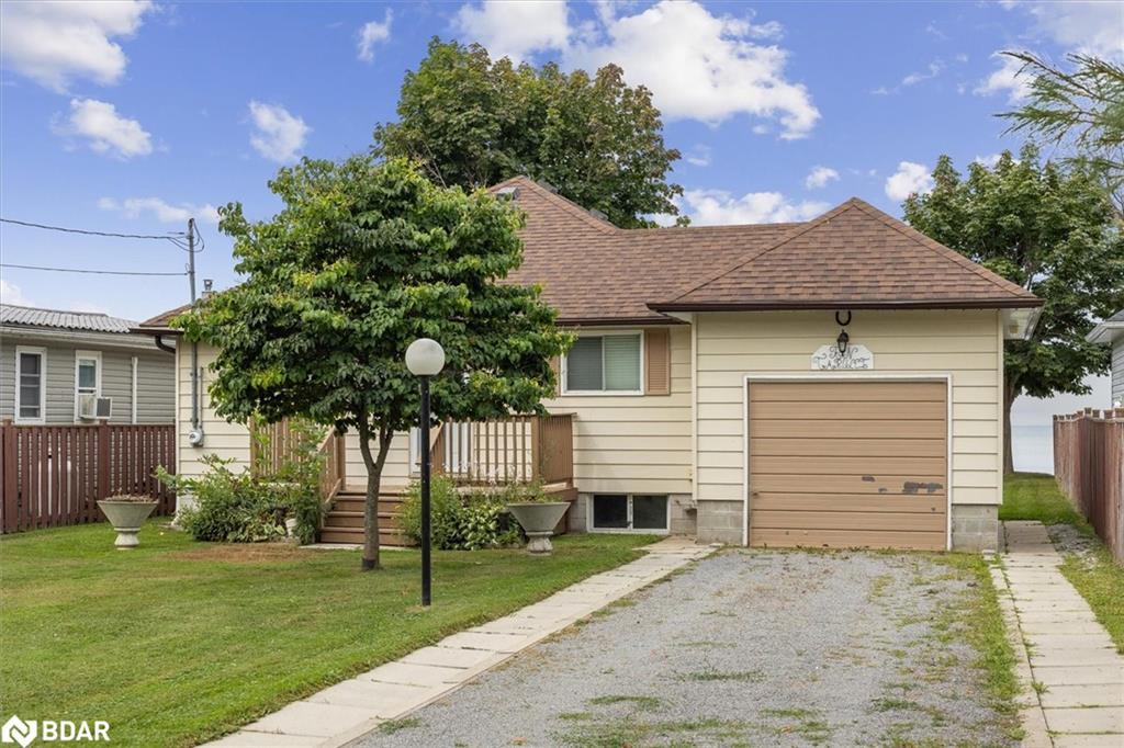 2762 Lone Birch Trail, Brechin, ON - Outdoor