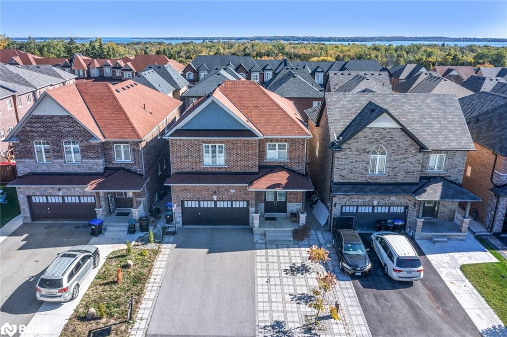 1239 Peelar Crescent, Innisfil, ON - Outdoor With Facade