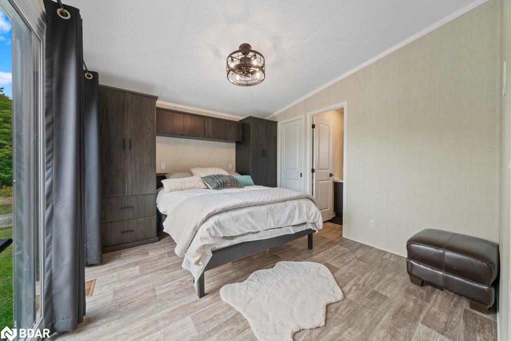 1366 Rosseau Lake Rd 2, Muskoka Lakes, ON - Indoor Photo Showing Bedroom