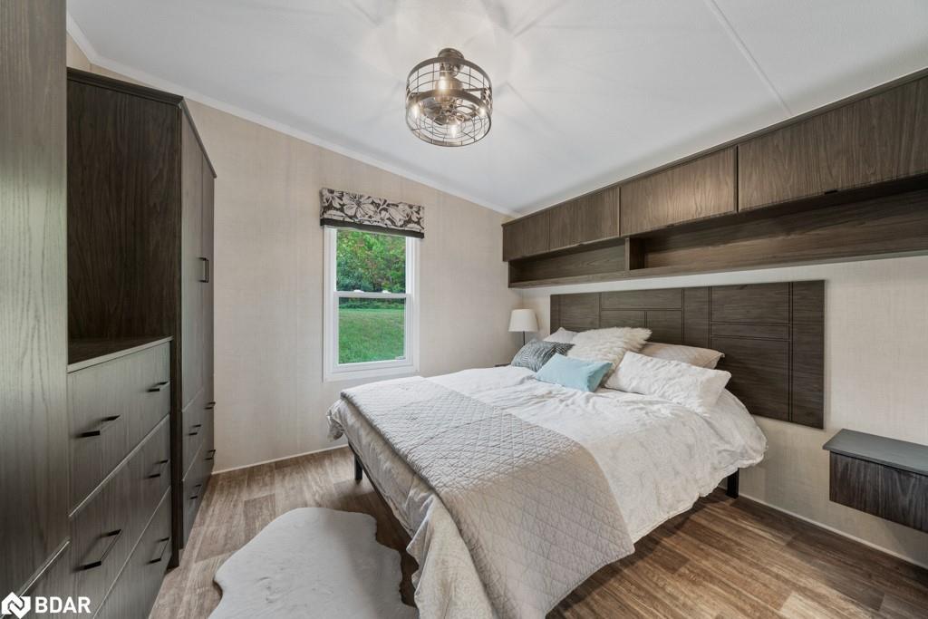 1366 Rosseau Lake Rd 2, Muskoka Lakes, ON - Indoor Photo Showing Bedroom