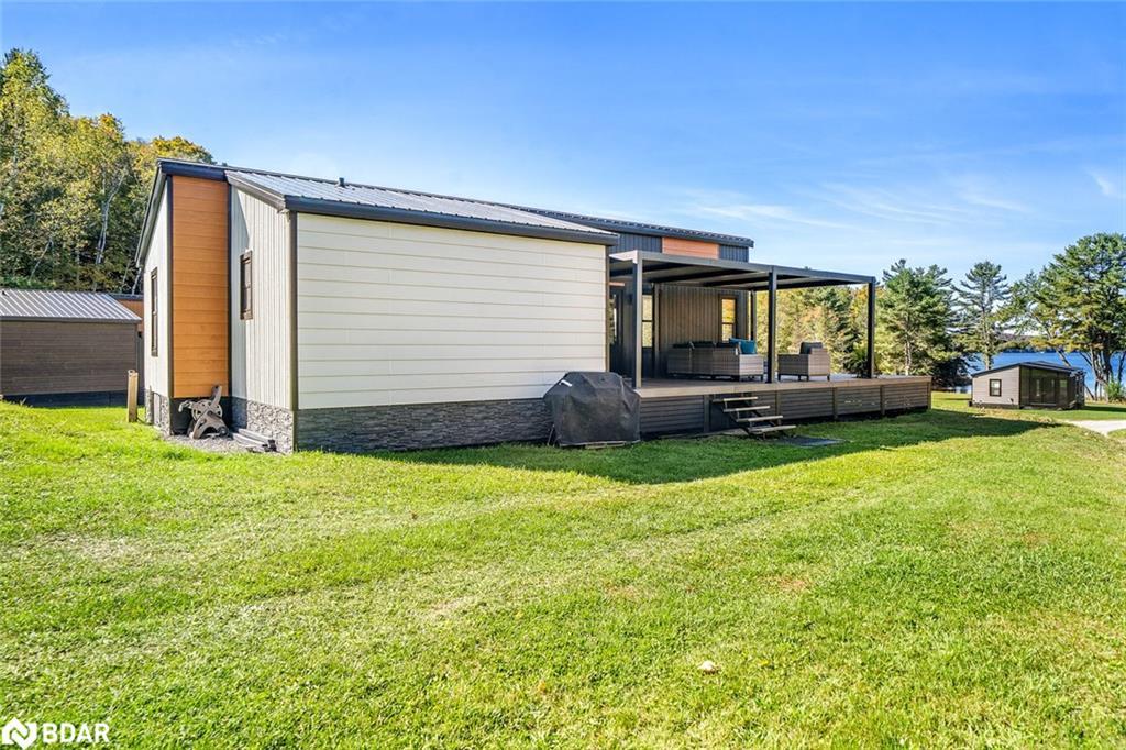 1366 Rosseau Lake Rd 2, Muskoka Lakes, ON - Outdoor